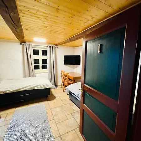 Zweibettzimmer Mit Eigenem Bad Apartment *